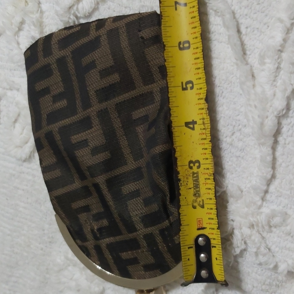 FENDI pouch - Picture 6 of 7